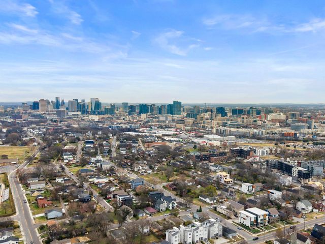 730 27th Ave, N, Nashville, TN 37208