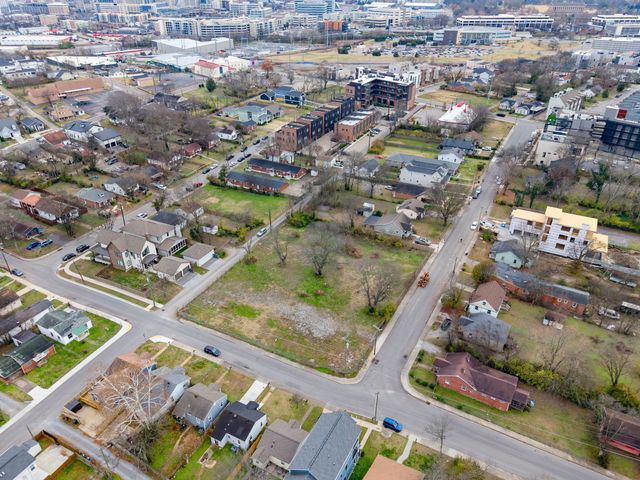 730 27th Ave, N, Nashville, TN 37208