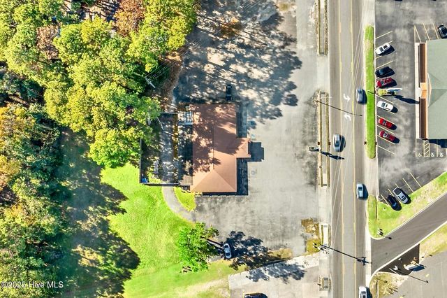 10067 Beach Drive SW, Calabash, NC 28467