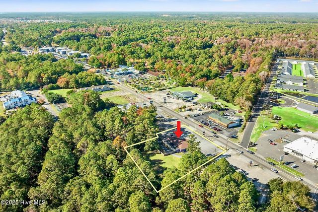 10067 Beach Drive SW, Calabash, NC 28467