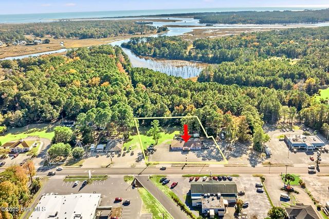 10067 Beach Drive SW, Calabash, NC 28467