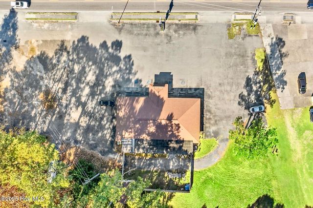 10067 Beach Drive SW, Calabash, NC 28467