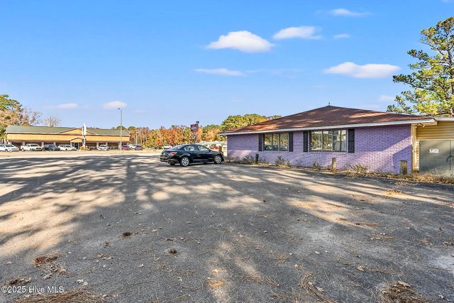 10067 Beach Drive SW, Calabash, NC 28467