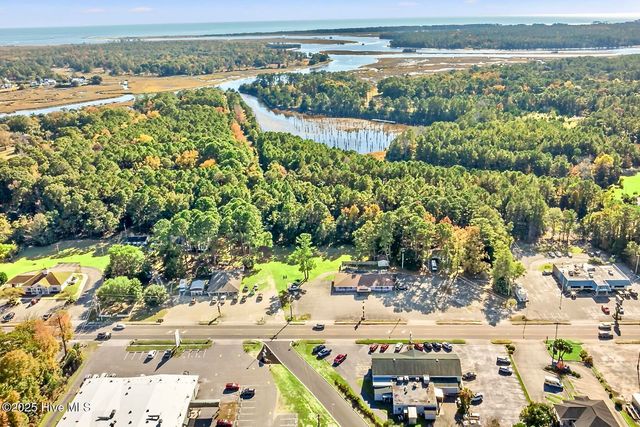 10067 Beach Drive SW, Calabash, NC 28467