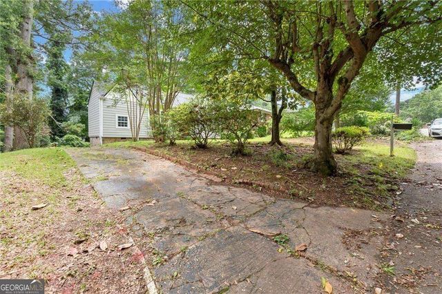 1098 Cascade Circle SW, Atlanta, GA 30311