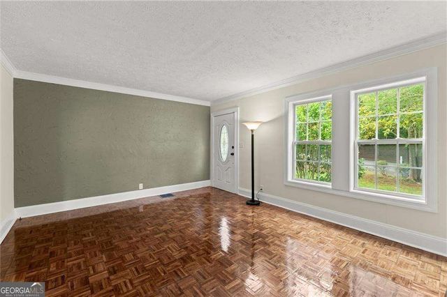 1098 Cascade Circle SW, Atlanta, GA 30311