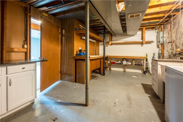105 Lebeouf, Plum Boro, PA 15068