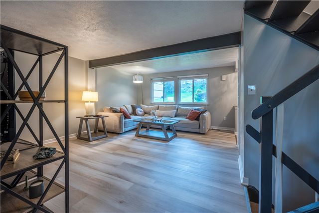 105 Lebeouf, Plum Boro, PA 15068