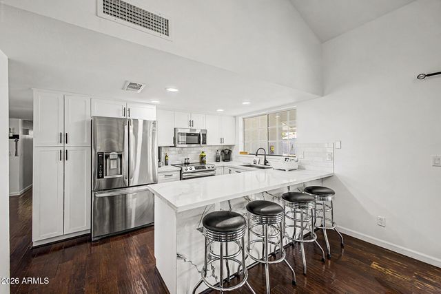 12615 N 49TH Avenue, Glendale, AZ 85304