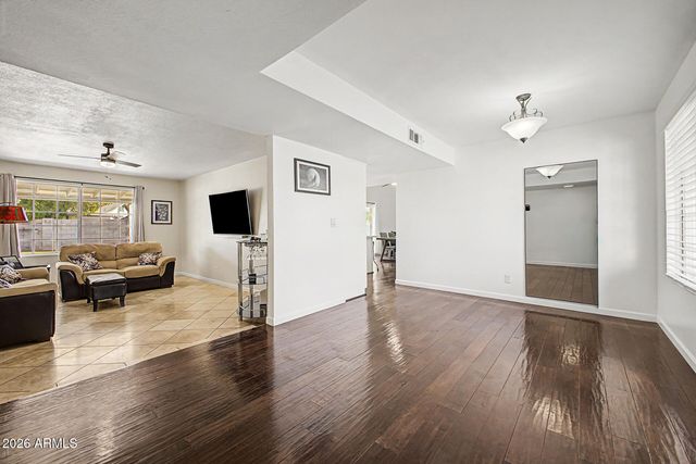 12615 N 49TH Avenue, Glendale, AZ 85304