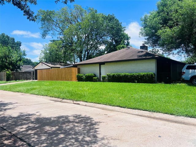 11530 Herald Square Drive, Houston, TX 77099