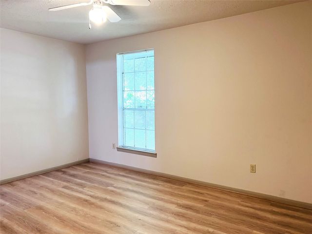 11530 Herald Square Drive, Houston, TX 77099