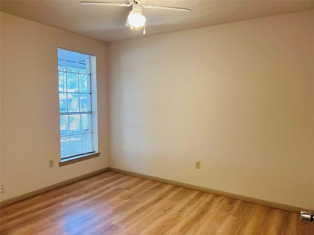 11530 Herald Square Drive, Houston, TX 77099