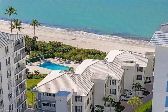 2701 Gulf Shore BLVD N 4, Naples, FL 34103