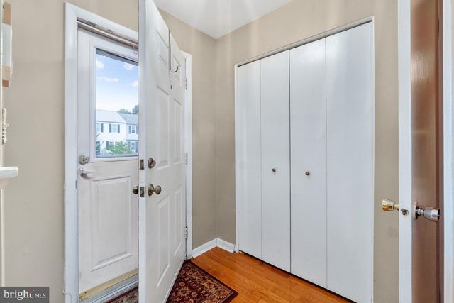 1923 NEWHAVEN DR, Essex, MD 21221