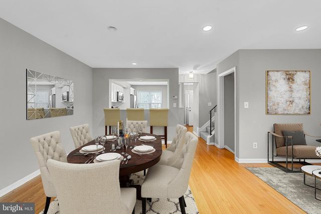 1923 NEWHAVEN DR, Essex, MD 21221