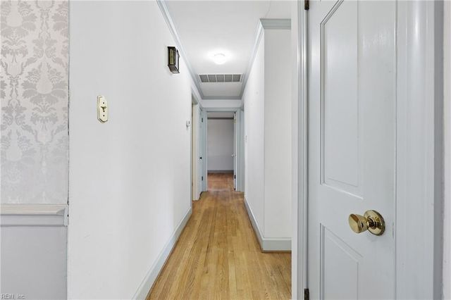 2829 Meadow Wood DR W, Chesapeake, VA 23321