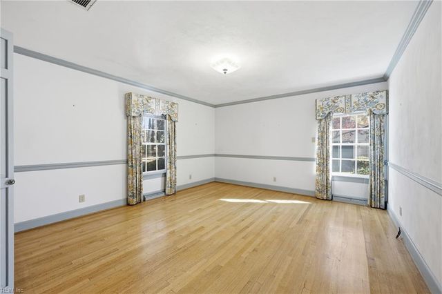 2829 Meadow Wood DR W, Chesapeake, VA 23321