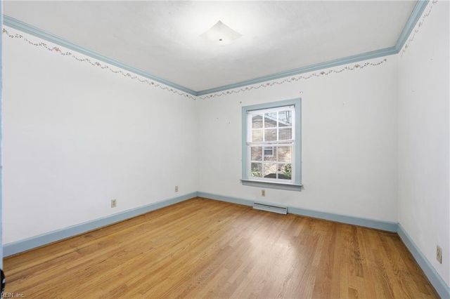 2829 Meadow Wood DR W, Chesapeake, VA 23321