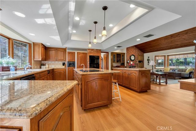 15883 Condor Ridge, Canyon Country, CA 91387