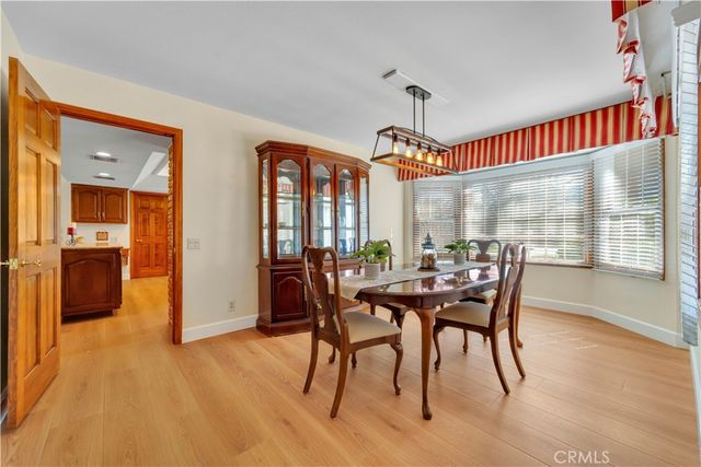 15883 Condor Ridge, Canyon Country, CA 91387