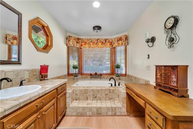 15883 Condor Ridge, Canyon Country, CA 91387