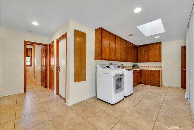 15883 Condor Ridge, Canyon Country, CA 91387