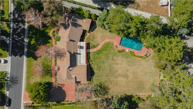 15883 Condor Ridge, Canyon Country, CA 91387