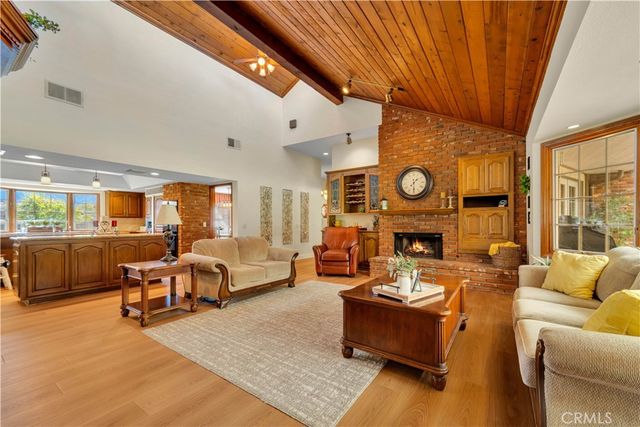 15883 Condor Ridge, Canyon Country, CA 91387