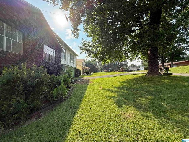 540 HARLEM AVENUE, Hueytown, AL 35023