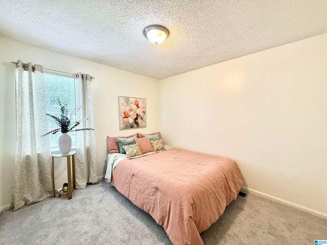 540 HARLEM AVENUE, Hueytown, AL 35023