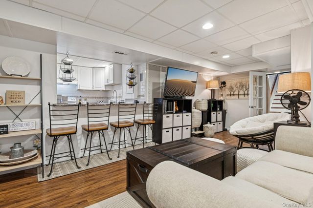 37 Bridle Path, Nissequogue, NY 11780