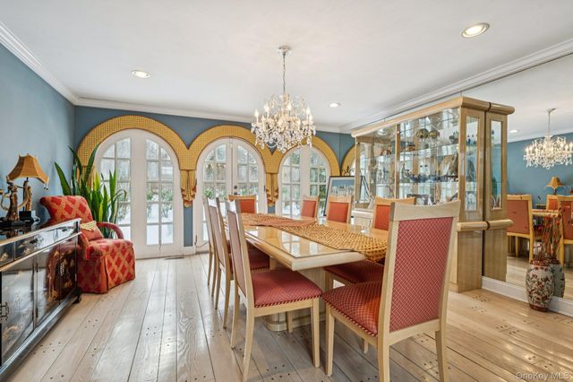 37 Bridle Path, Nissequogue, NY 11780