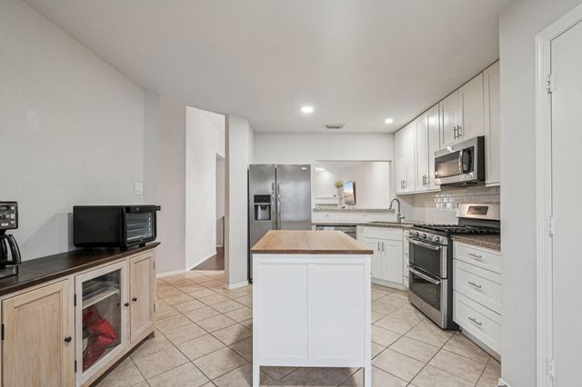 1941 Cameo Court, League City, TX 77573