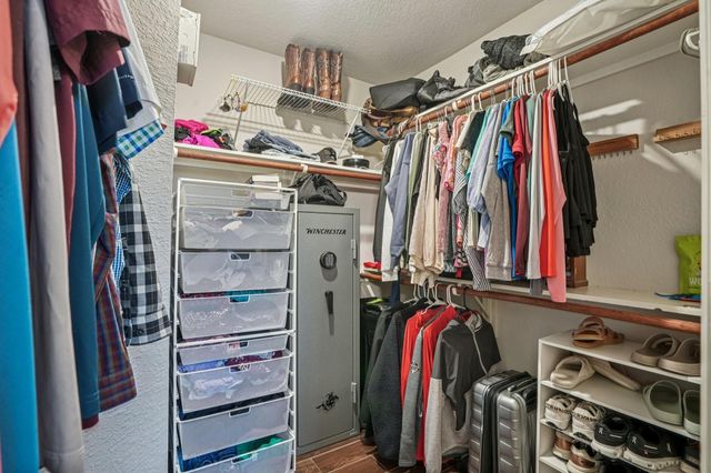 1941 Cameo Court, League City, TX 77573