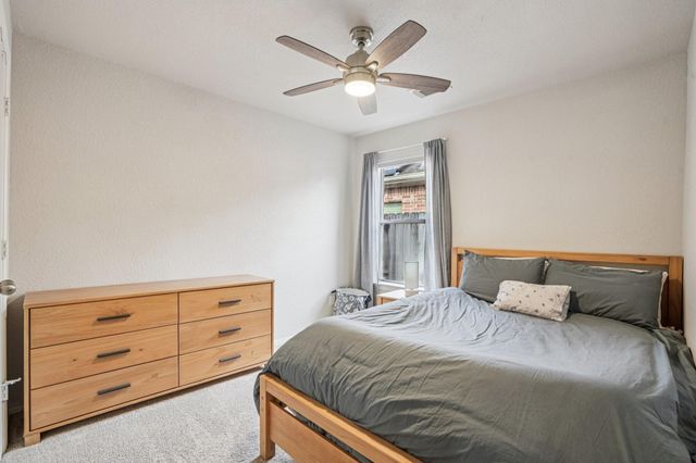 1941 Cameo Court, League City, TX 77573