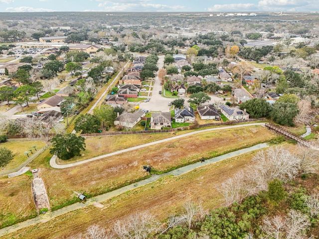 1941 Cameo Court, League City, TX 77573