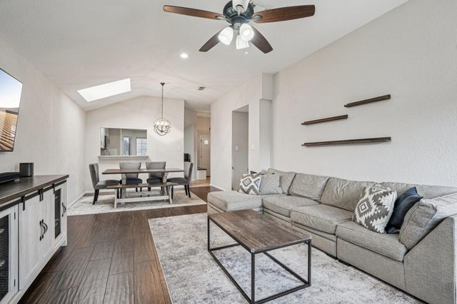 1941 Cameo Court, League City, TX 77573