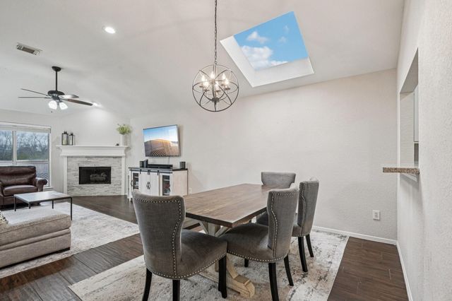 1941 Cameo Court, League City, TX 77573