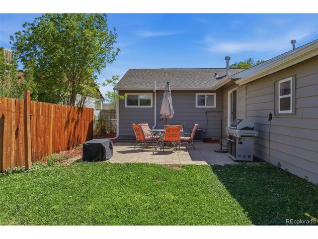 4201 E 69th Pl, Commerce City, CO 80022