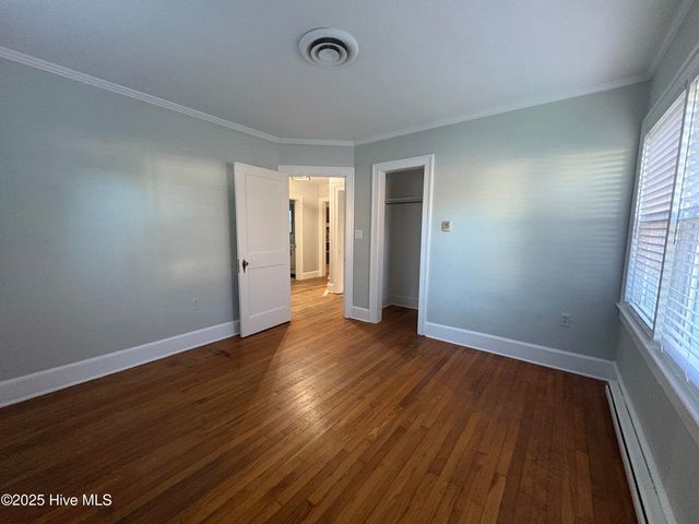 301 River Road, Washington, NC 27889