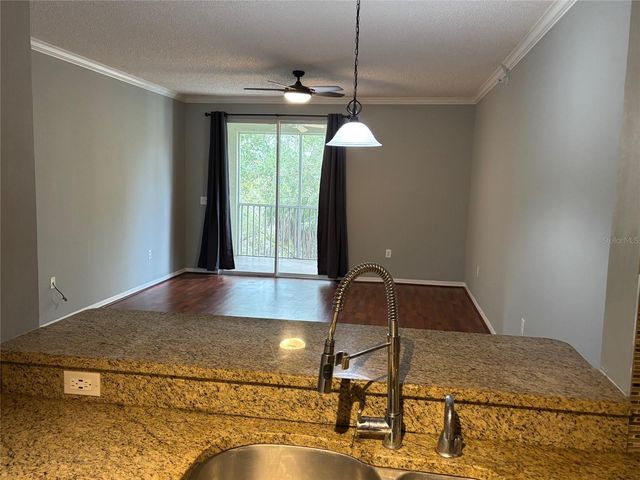 5691 BENTGRASS DRIVE 15-209, Sarasota, FL 34235