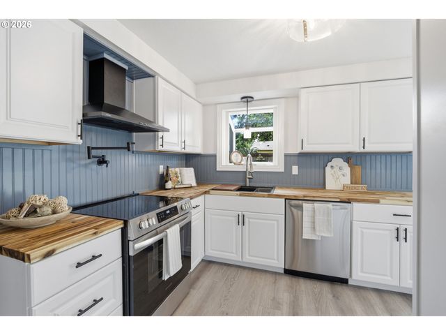 4658 SQUIRE Ct Ne, Salem, OR 97301