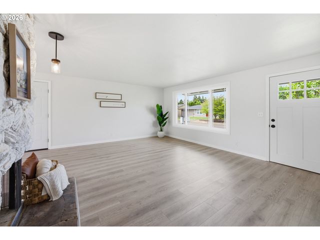 4658 SQUIRE Ct Ne, Salem, OR 97301
