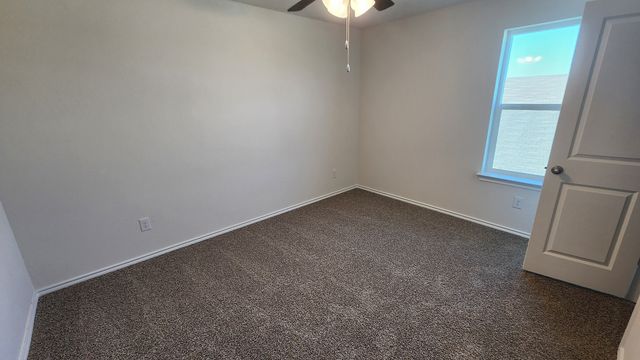1206 Breezy Oak Drive, Nevada, TX 75173
