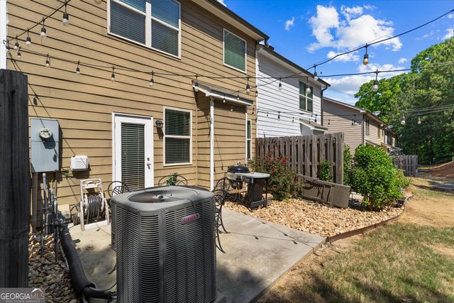 222 Bobbie Way, Woodstock, GA 30189