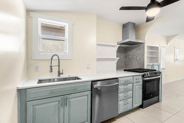 409 S M Street, Lake Worth Beach, FL 33460