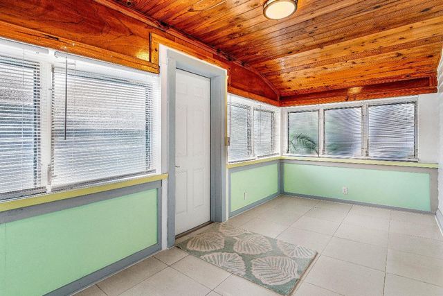 409 S M Street, Lake Worth Beach, FL 33460