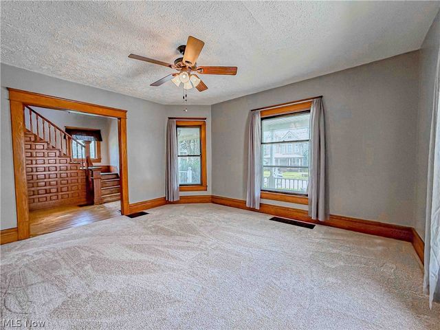 389 High Street, Wadsworth, OH 44281
