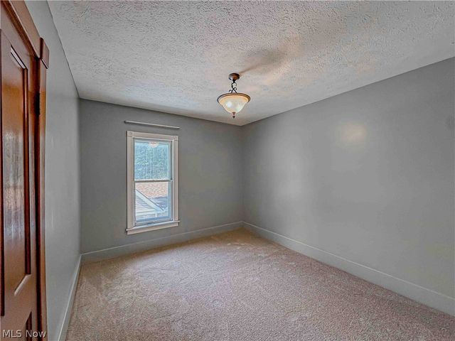 389 High Street, Wadsworth, OH 44281